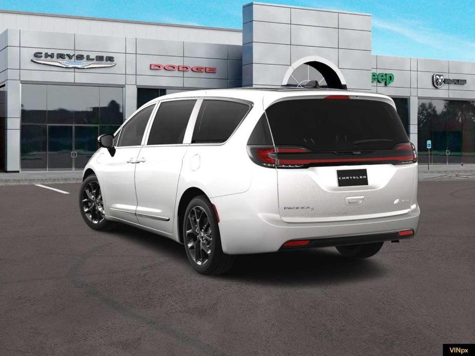 new 2024 Chrysler Pacifica Hybrid car, priced at $54,105