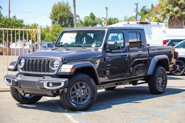 new 2024 Jeep Gladiator car, priced at $42,882