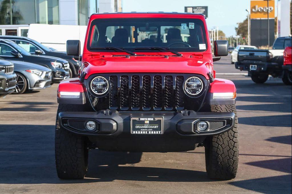 used 2022 Jeep Gladiator car, priced at $33,000