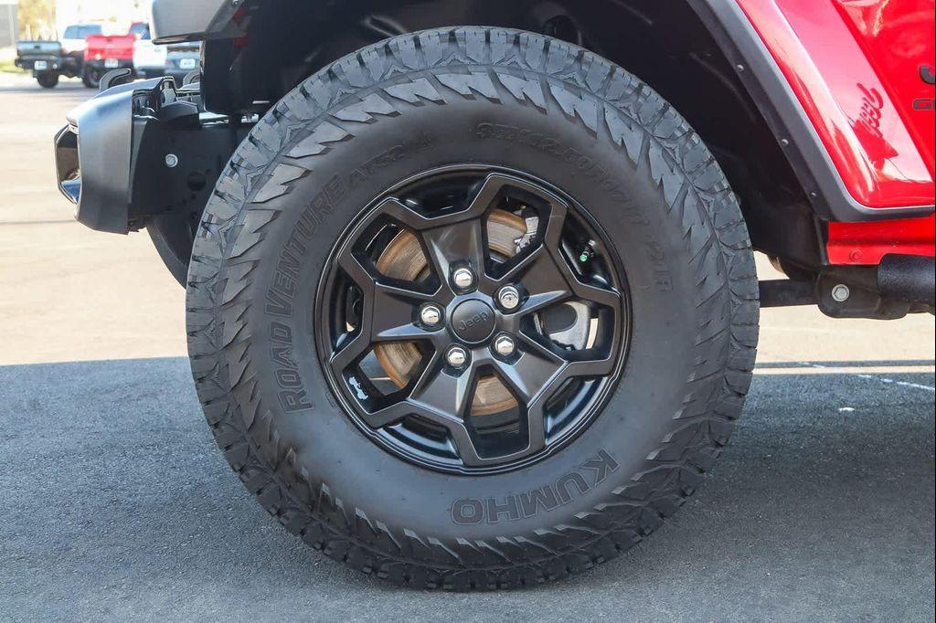 used 2022 Jeep Gladiator car, priced at $33,000