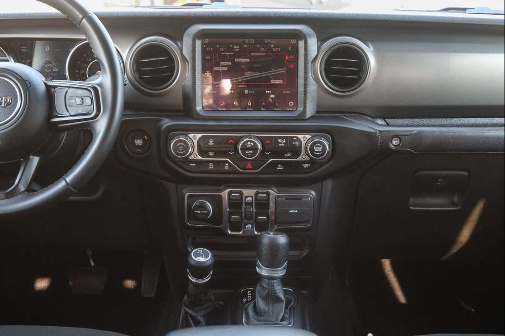used 2022 Jeep Gladiator car, priced at $33,000
