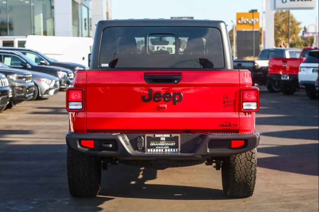 used 2022 Jeep Gladiator car, priced at $33,000