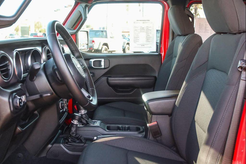 used 2022 Jeep Gladiator car, priced at $33,000