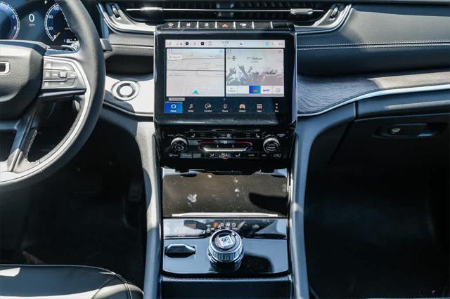 new 2025 Jeep Grand Cherokee L car, priced at $45,272