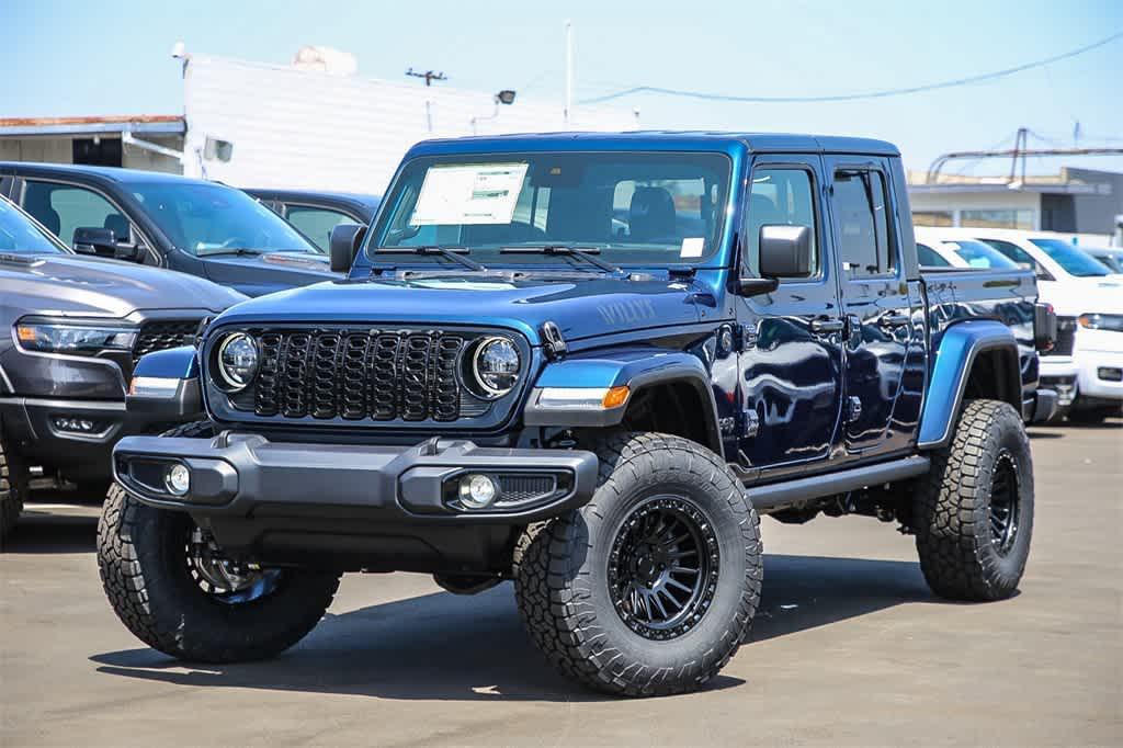 new 2025 Jeep Gladiator car, priced at $51,910