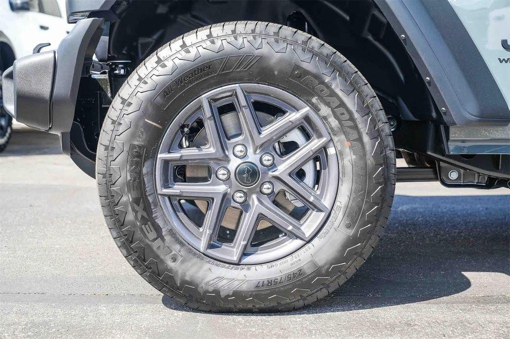 new 2025 Jeep Wrangler car, priced at $42,525