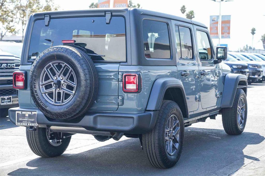new 2025 Jeep Wrangler car, priced at $42,525