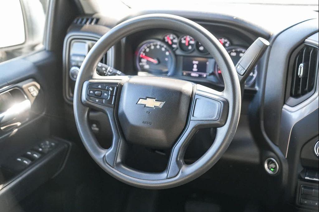 used 2022 Chevrolet Silverado 1500 car, priced at $32,972