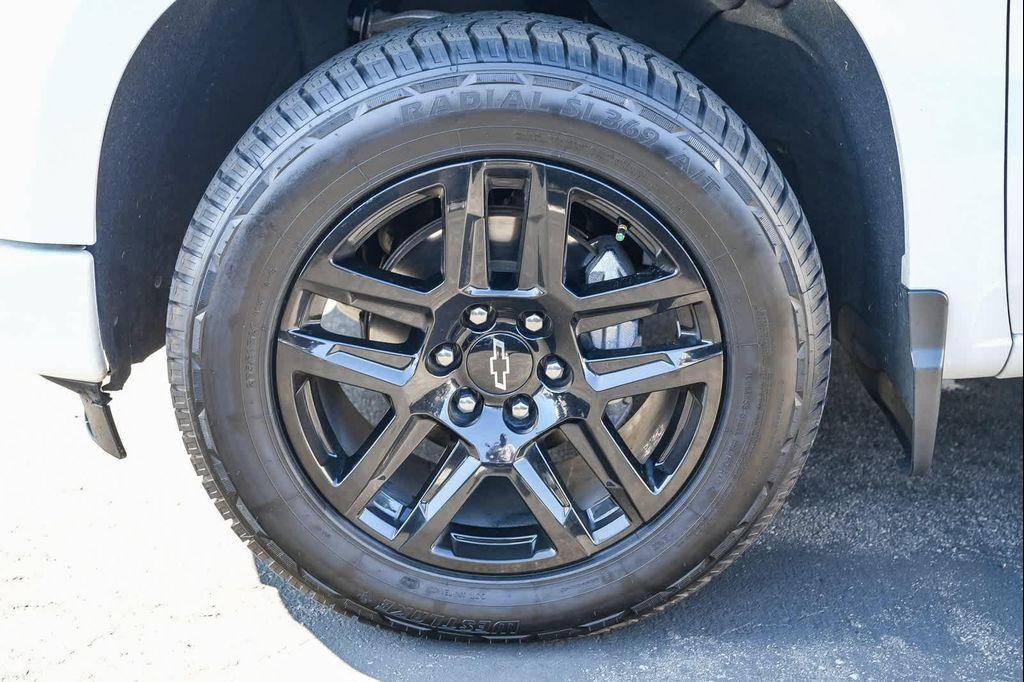 used 2022 Chevrolet Silverado 1500 car, priced at $32,972