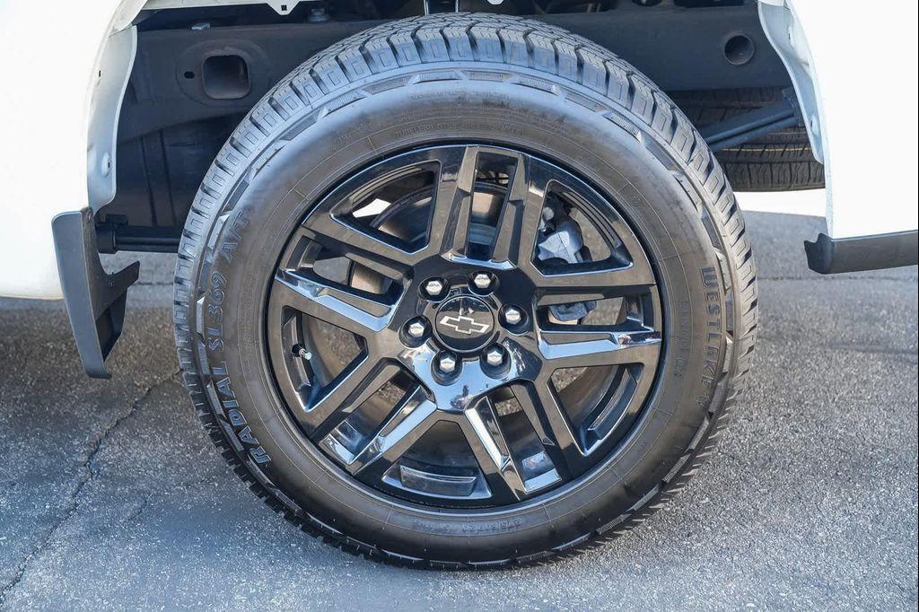 used 2022 Chevrolet Silverado 1500 car, priced at $32,972