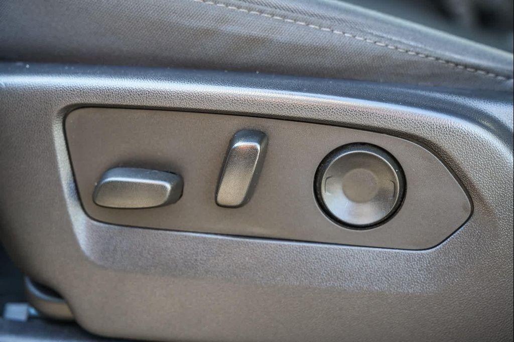 used 2022 Chevrolet Silverado 1500 car, priced at $32,972