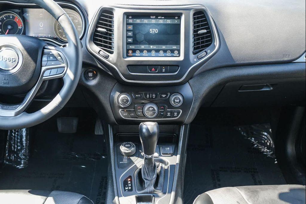 used 2022 Jeep Cherokee car, priced at $22,675
