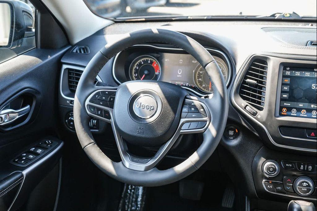used 2022 Jeep Cherokee car, priced at $22,675