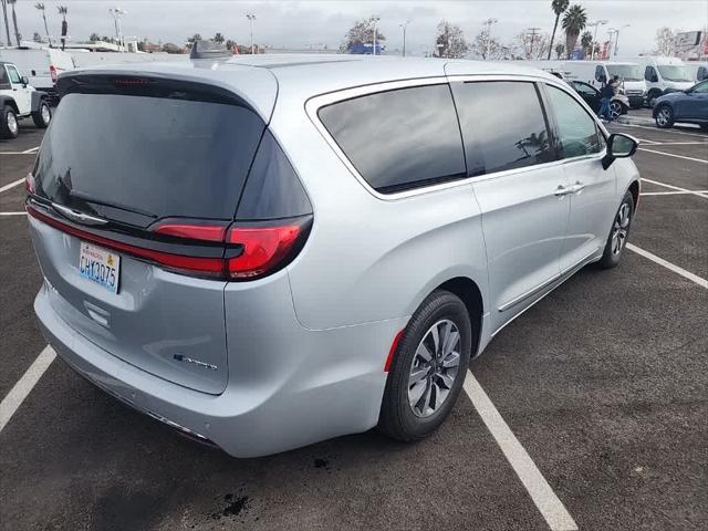 used 2023 Chrysler Pacifica Hybrid car, priced at $29,978