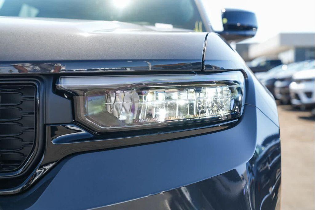 new 2025 Jeep Grand Cherokee car, priced at $34,480