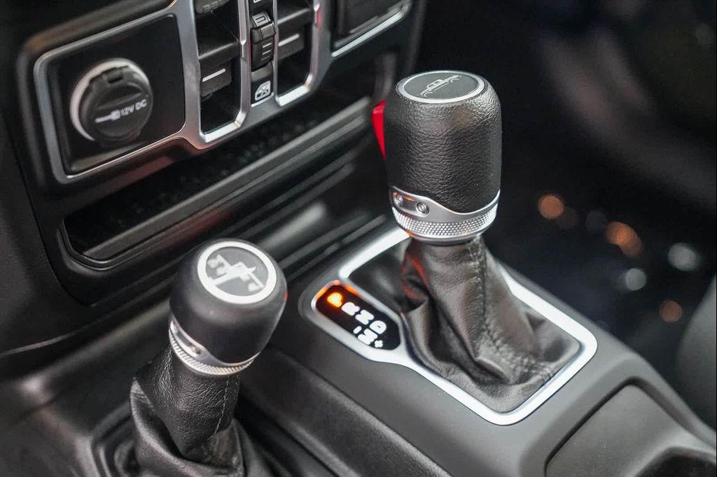 used 2021 Jeep Gladiator car, priced at $33,654