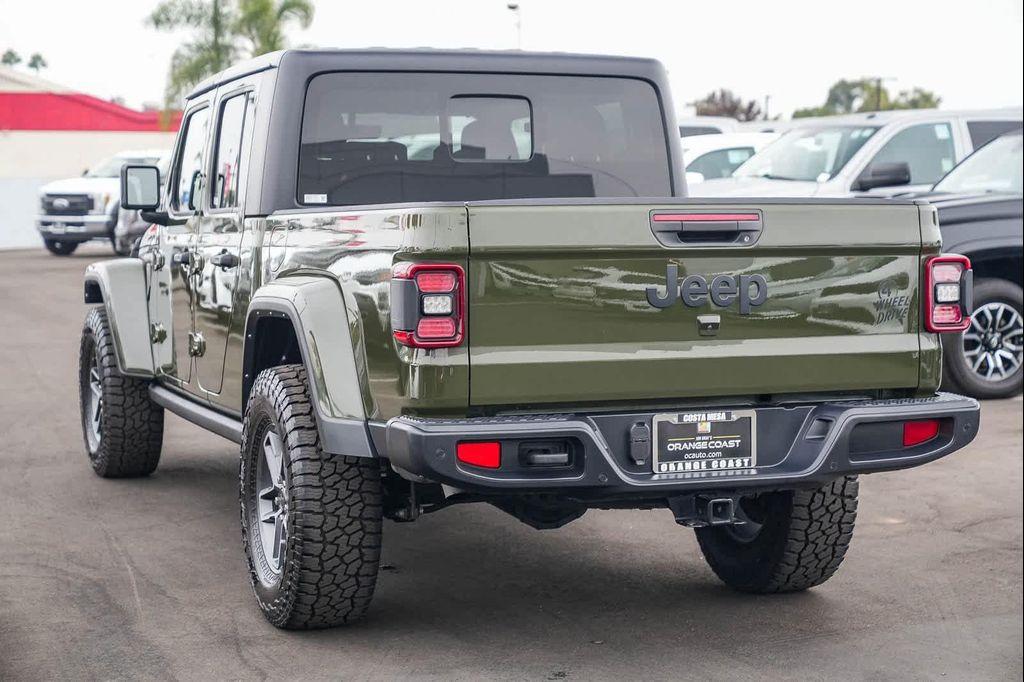 used 2021 Jeep Gladiator car, priced at $33,654