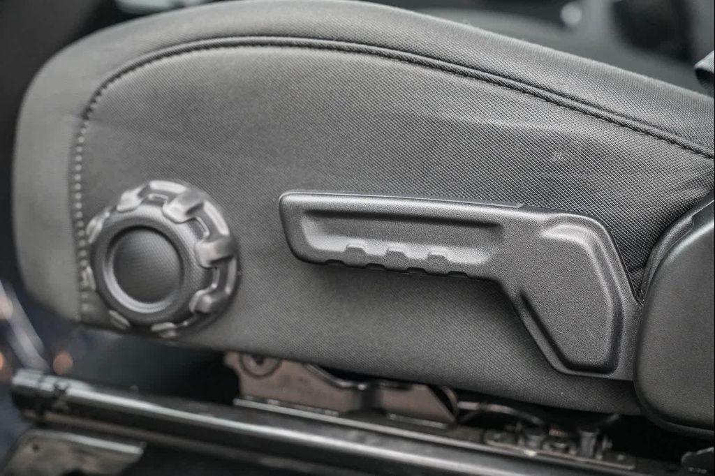 used 2021 Jeep Gladiator car, priced at $33,654