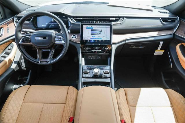 new 2025 Jeep Grand Cherokee car, priced at $48,705
