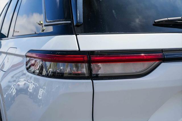 new 2025 Jeep Grand Cherokee car, priced at $48,705