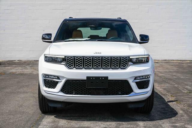 new 2025 Jeep Grand Cherokee car, priced at $48,705