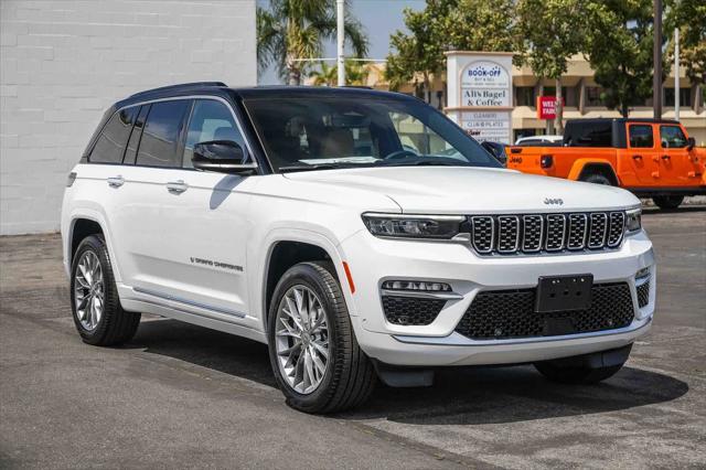 new 2025 Jeep Grand Cherokee car, priced at $48,705
