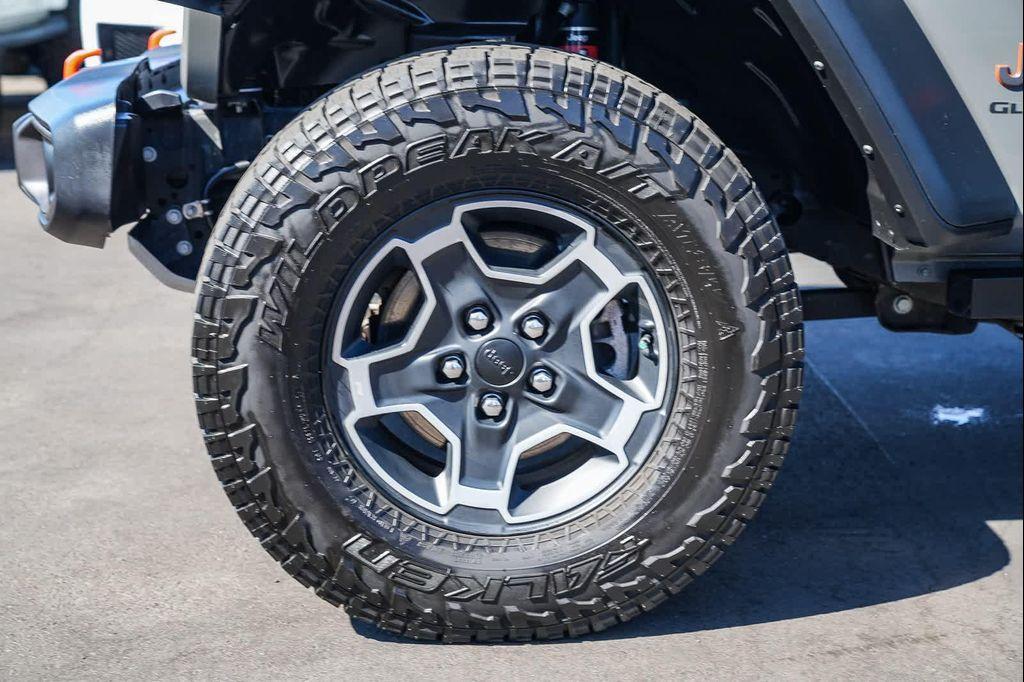 used 2021 Jeep Gladiator car, priced at $39,900