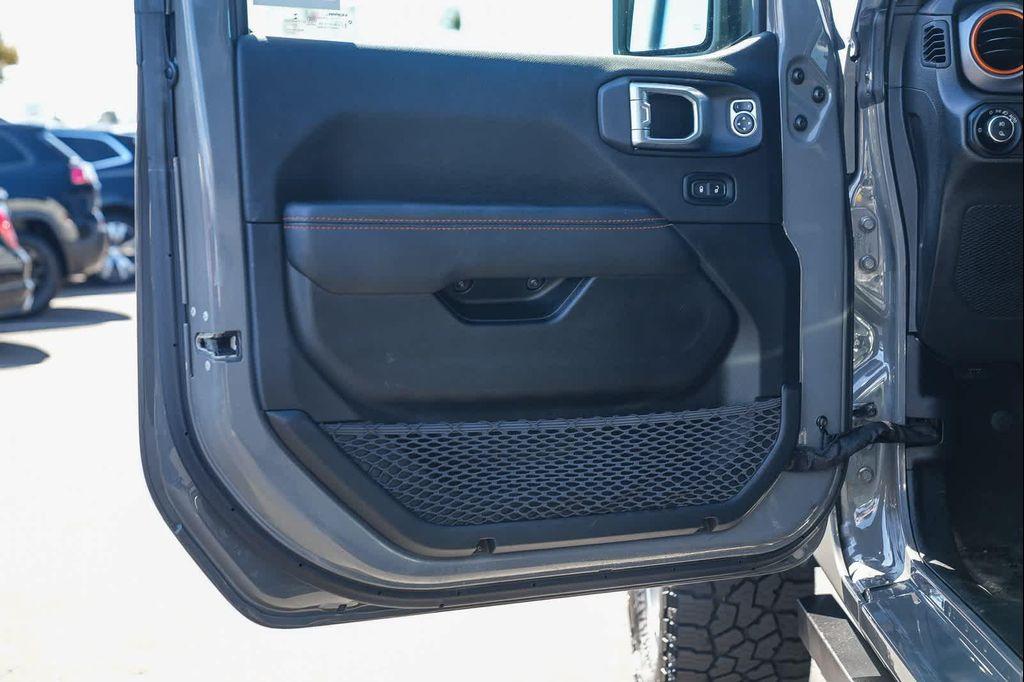 used 2021 Jeep Gladiator car, priced at $39,900