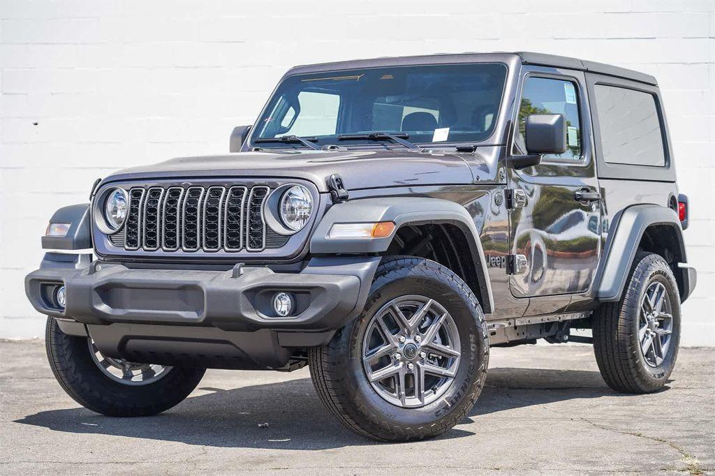 new 2025 Jeep Wrangler car, priced at $31,795