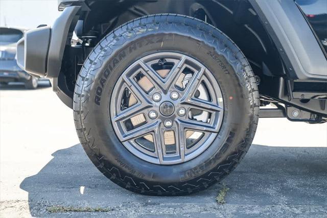 new 2025 Jeep Wrangler car, priced at $42,654
