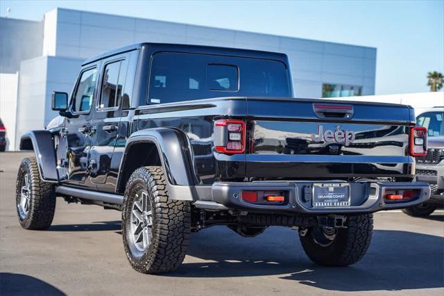 new 2025 Jeep Gladiator car, priced at $53,282