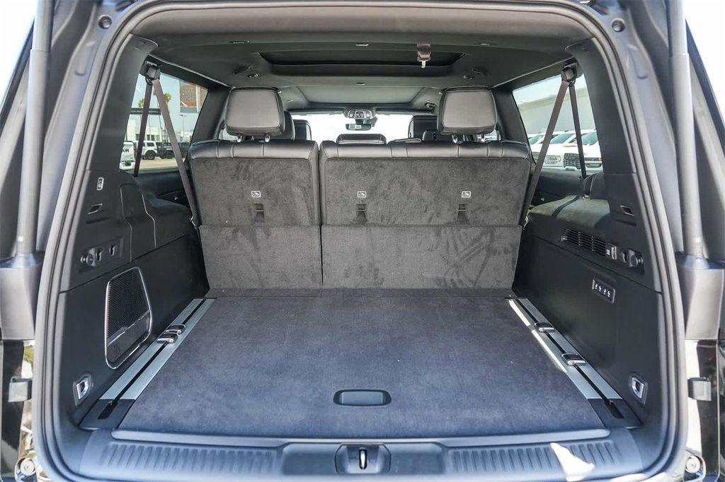 new 2025 Jeep Wagoneer L car, priced at $78,905