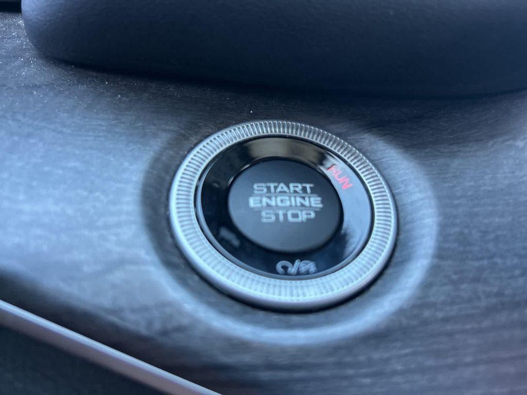 used 2023 Jeep Grand Cherokee car, priced at $29,674