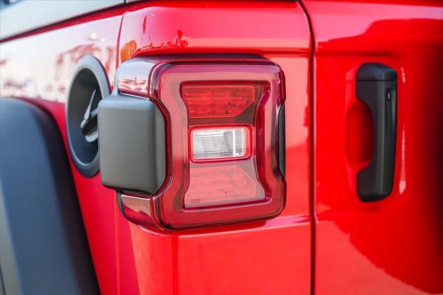 new 2025 Jeep Wrangler car, priced at $45,955
