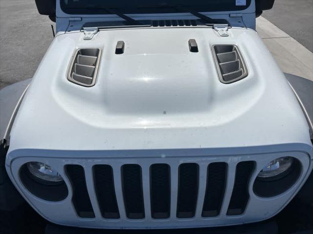 used 2020 Jeep Wrangler Unlimited car, priced at $30,354