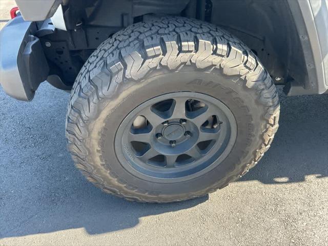 used 2020 Jeep Wrangler Unlimited car, priced at $30,354