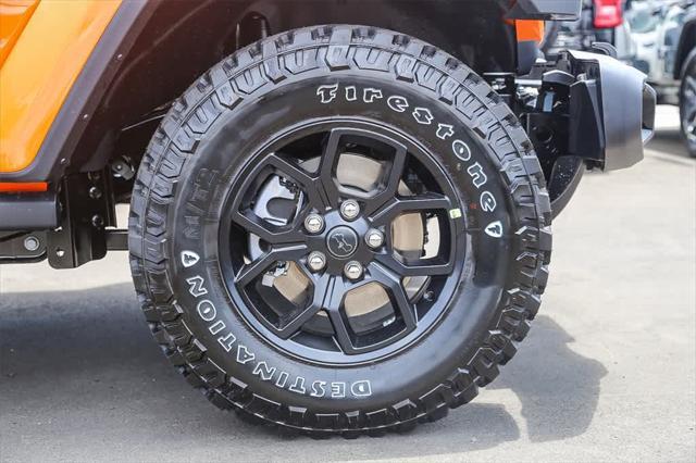 new 2025 Jeep Gladiator car, priced at $45,807
