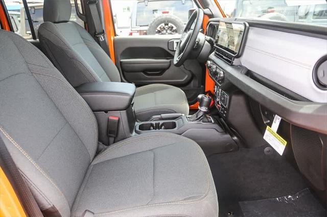new 2025 Jeep Gladiator car, priced at $45,807