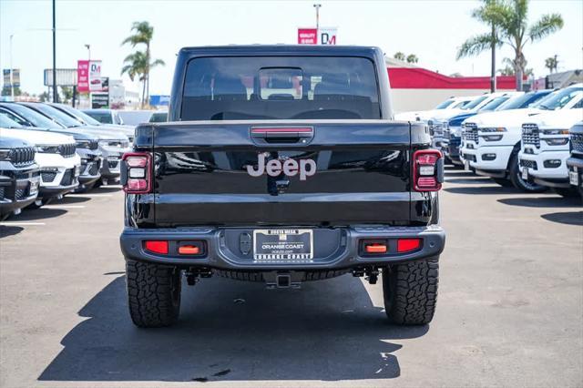 new 2025 Jeep Gladiator car, priced at $53,282