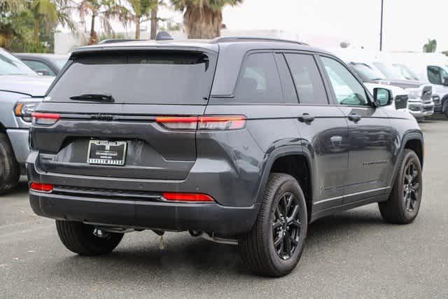 new 2024 Jeep Grand Cherokee car, priced at $41,179