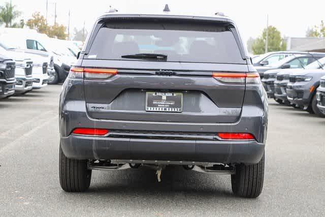 new 2024 Jeep Grand Cherokee car, priced at $41,179