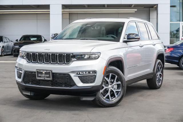 new 2025 Jeep Grand Cherokee car, priced at $46,296