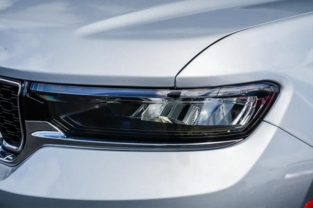 new 2025 Jeep Grand Cherokee car, priced at $45,796