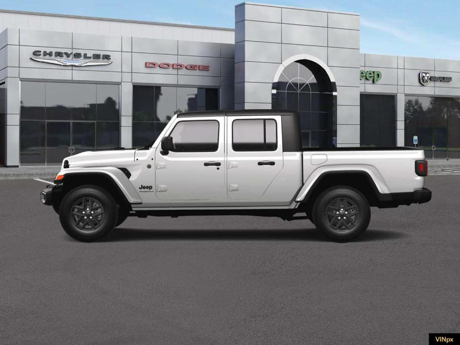 new 2024 Jeep Gladiator car, priced at $40,359