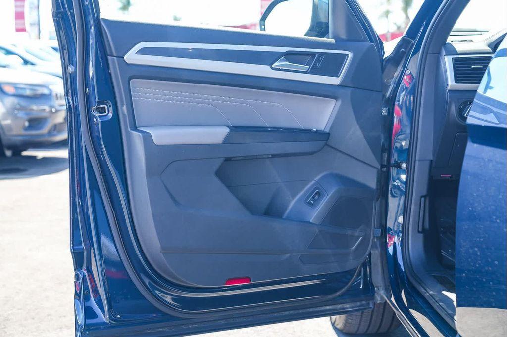 used 2021 Volkswagen Atlas Cross Sport car, priced at $24,444