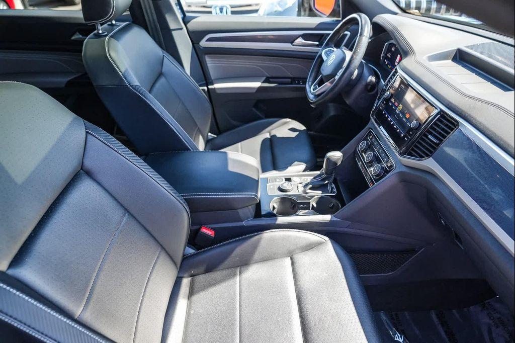 used 2021 Volkswagen Atlas Cross Sport car, priced at $24,444