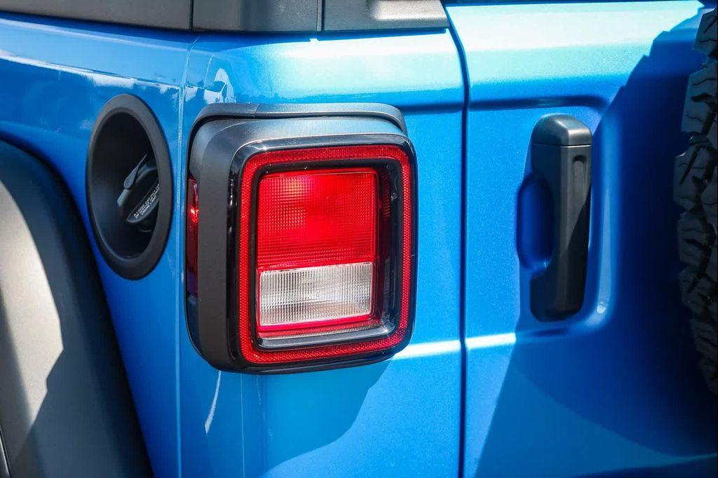 new 2025 Jeep Wrangler car, priced at $47,150