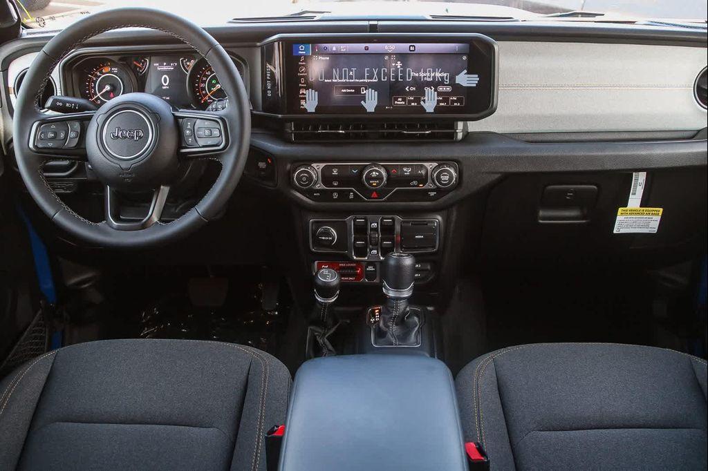 new 2025 Jeep Wrangler car, priced at $47,150