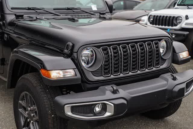 new 2024 Jeep Gladiator car, priced at $42,882