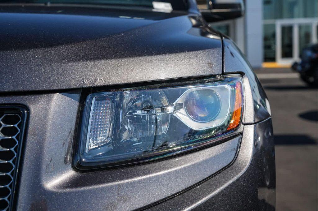 used 2015 Jeep Grand Cherokee car, priced at $13,888